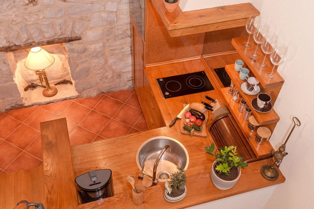 Holiday Home Rudina Stari Grad  Zimmer foto